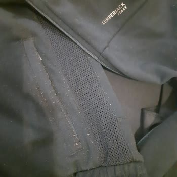 Ankara Eryaman FLO Mağazasından Alınan Eşofmanda Hızlı Tüylenme Ve Yıpranma