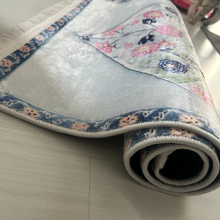 Yanıltıcı Seccade Görselleri Ve Cevapsız İletişim Nedeniyle Mağduriyet