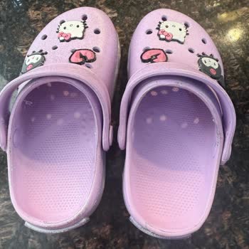 LCW Alanyum Mağazasından Alınan Kuromi Desenli Terlikte Kopma Ve Yapıştırma Sorunu