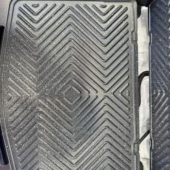 Metal Pişirme Yüzeyinin Garanti Dışı Değerlendirilmesi Ve Ücretsiz Onarım Talebi