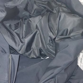 Ellesse Giyim Ürünle İlgili Herhangi Bir Çözüm Sunulmadı