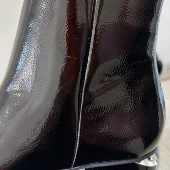 Derimod Botlarında Sürekli Fermuar Yırtıkları Ve Deri Kaybı