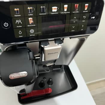 Ambalajı Açılmış Ve Etiketsiz Gelen Kahve Makinesi İçin Değişim Talebi