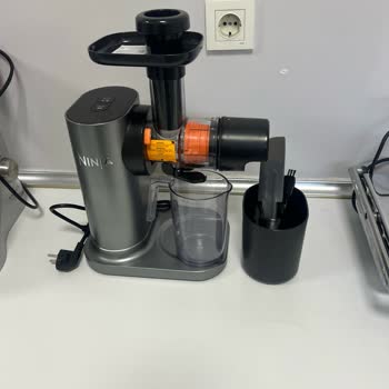 Ninja Soğuk Pres Sıkacağı İçin Besleme Vidası Bulunamadı