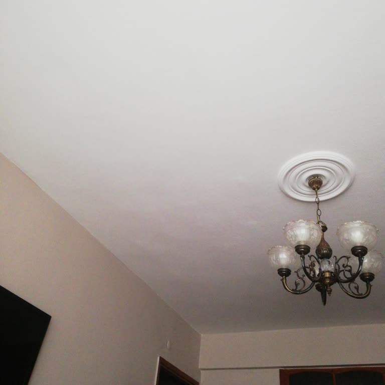 Bedaş’ın Kısa Süreli Elektrik Kesintileri Elektronik Eşyaları Zarar Veriyor