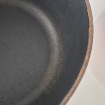 Lava Döküm Tenceremin Kapağın Oturduğu İç Kısmında Paslanma Sorunu Var