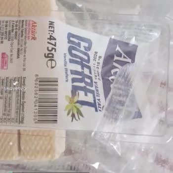 Aktürk Gofretten Sinek Çıktı!