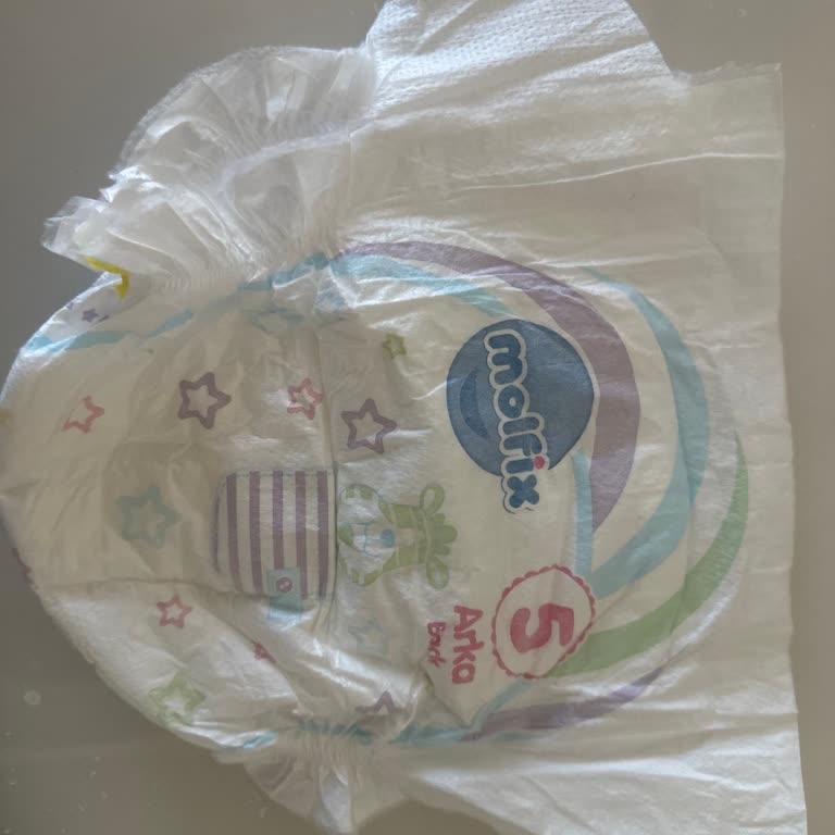 Molfix Junior Bebek Bezinde Cırt Eksikliği