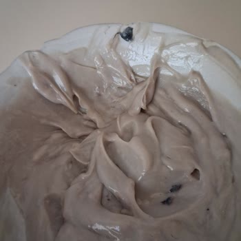 Saç Boyasında Yabancı Nesneler Bulunması Hijyen Ve Sağlık Endişesi