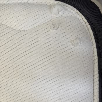 Yatak Üst Pedindeki Delikler Kalite Ve Garanti Sorununa Dönüştü