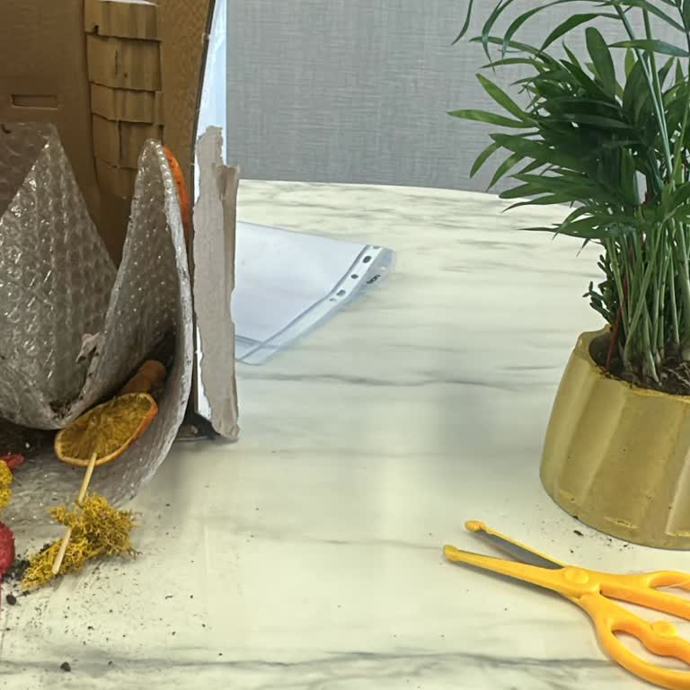 Parçalanmış Çiçek Ürünü Teslim Edildi, İade Talebi