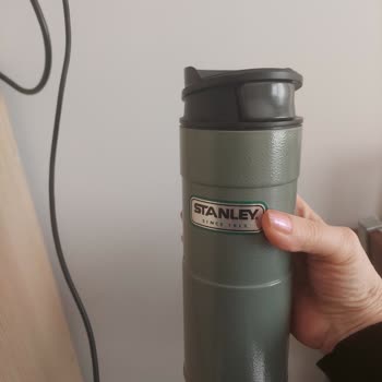 Stanley Termosunun Kapağından Sızdırma Ve Yanma Riski: Ücretsiz Değişim İsteği