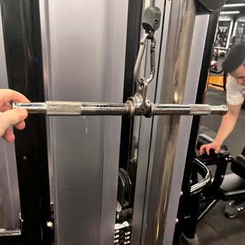 Macfit Eyüp Flatofis’te Yıpranan Ekipmanlar Üyelere Güvenlik Riski Taşıyor