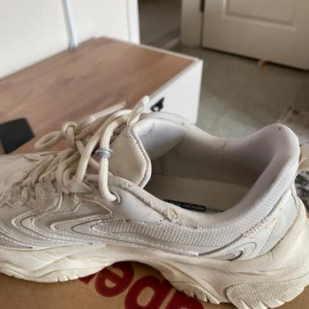 Skechers Ayakkabısında Yırtılma, Kullanıcı Hatası İddiasıyla Reddedilen İade Talebi