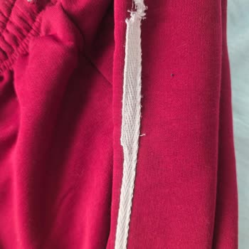 Defolu Eşofman Altı İçin Hızlı İade Ve Kalite Kontrol İsteği