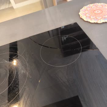 Arçelik Cam Ocakta Kendiliğinden Çatlama Ve Garanti Değişim Talebi