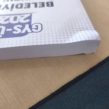 Kitap Köşesi Ezilmiş Ve Müşteri Hizmetlerine Ulaşılamıyor