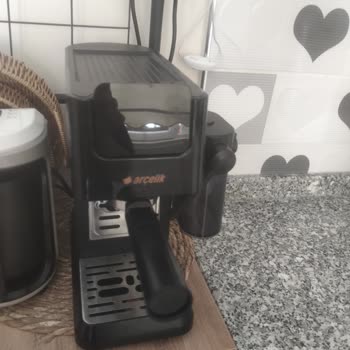 Arçelik Espresso Makinemde Sürekli Süt Köpürtme Arızası Ve Servis Sorunları