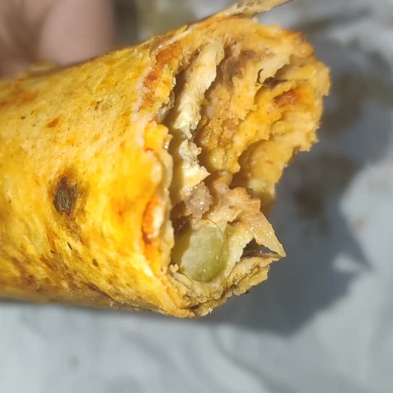 Kıl Çıkan Dürüm Ve Açıklamasız İade Reddi