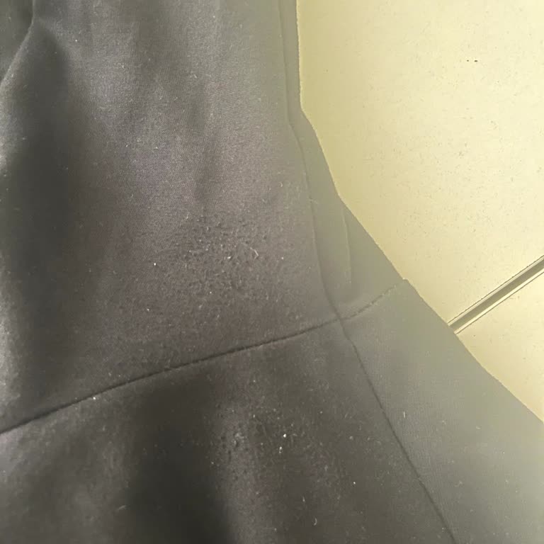 İki Kez Giyilen Eşofmanda Hızlı Tiftiklenme Ve Müşteri Destek Sorunu