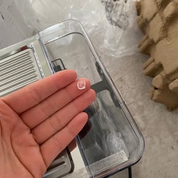 Kırık Espresso Makinesi Ve Tekrarlanan Kargo Sorunu