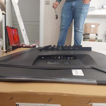 Hasarlı TV Teslimatı Ve Sorumluluk Reddi
