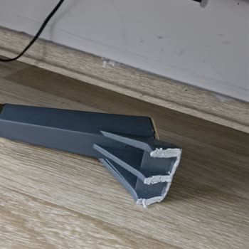 Ayıplı Mobilyalar İçin Yetkiliden Geri Dönüş Alınamıyor