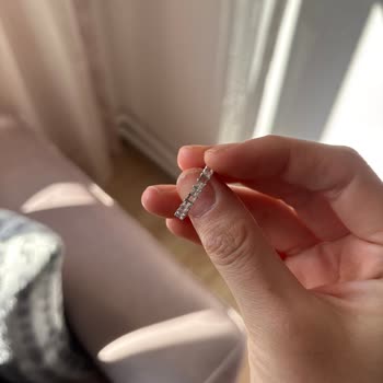 Altınbaş'tan Aldığım Tam-Tur Yüzüğün Taşları Düşüyor, Ücretsiz Değişim İstiyorum