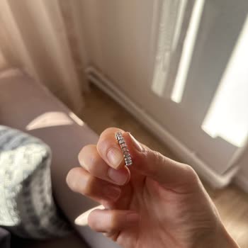 Altınbaş'tan Aldığım Tam-Tur Yüzüğün Taşları Düşüyor, Ücretsiz Değişim İstiyorum