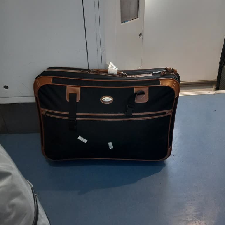 Ankara Karaman Hızlı Treninde Keyfi Bagaj Ücreti İadesi Talebi