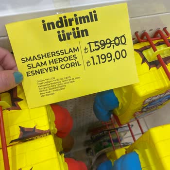 Forum İstanbul Toyzz Shop'ta İndirimli Görünmesine Rağmen Barkod Sorunu Nedeniyle Ürün Verilmedi