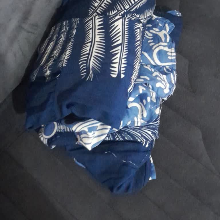 Elbisemis Farklı Ürün Geldi!