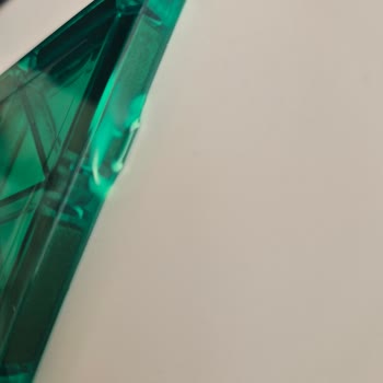 Magly Manyetik Blokta Açılan Üçgen Parça Çocukları Tehlikeye Atıyor