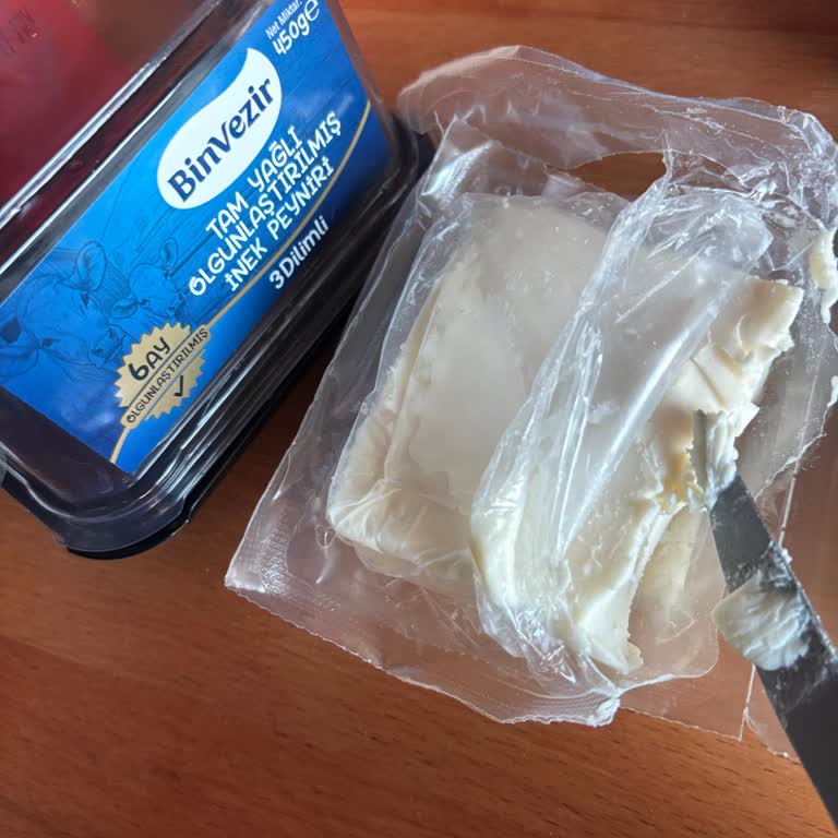 Binvezir Olgunlaştırılmış Peynir İddiası Yanıltıcı: Krem Peynir Gibi Doku