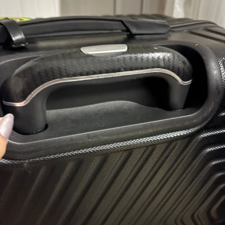 Pegasus Uçuşunda Yeni Valizim Kırıldı, Şirket Sorumluluğu Reddetti