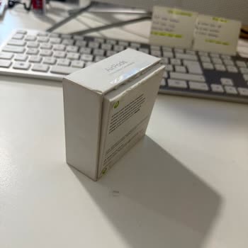 Açılmış Ve Hasarlı AirPods Kutusu Satışı Tüketiciyi Aldatıyor