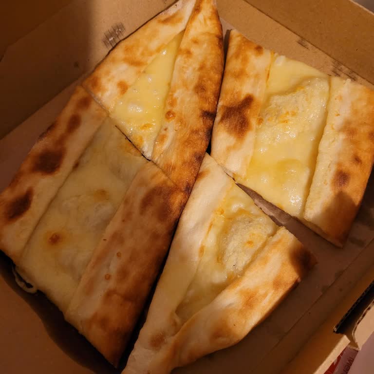 Kaşarlı Pide Eksik Ve Küçük, Müşteri Hizmetleri Cevap Vermiyor