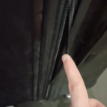 Elazığ Murat Turizm Otobüs Firmasının Valiz Zararına Sorumluluk Reddi ve 1700 TL Tazminat Talebi