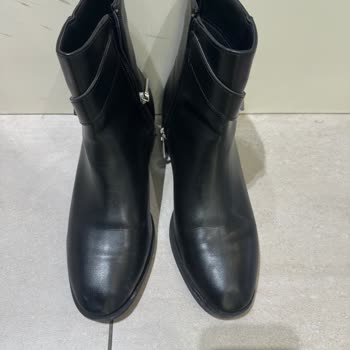 Fermuar Arızalı Botta Mağaza İncelemesi Sorunu Ve Değişim Talebi