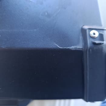 Alüminyum Çanta Çatlaması Ve Garanti Sorumluluğu Reddi