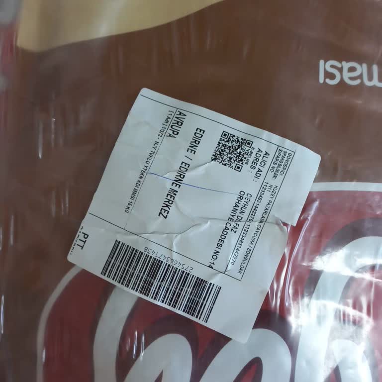 PTT Kargo Edirne Merkez Şubesinde Gecikme Ve Yanlış Adres Okuma, Kediler Mamasız Kaldı