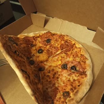 Yanlış Pizza Gönderimi İçin Ücret İadesi Talebi