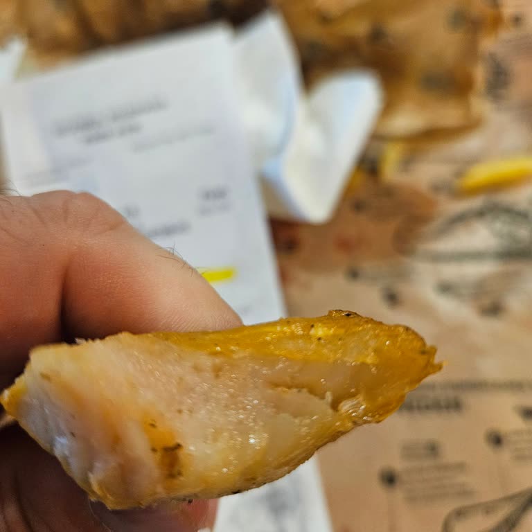 Marmara Park AVM Şubesinde Çiğ Tavuk Dürüm Sağlık Riski