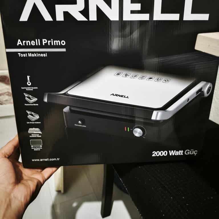 Yanlış Ürün Gönderimi: 6 Dilimlik Tost Makinesi Yerine 4 Dilimlik Gelen Ürün