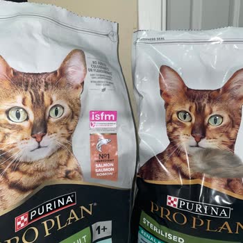 Şüpheli Ambalajlı Kedi Maması İçin İade Talebi