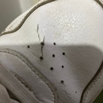 Adidas Ayakkabısındaki Üretim Hatası Ve Boyner Diyarbakır’da Çözümsüz İade