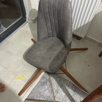 Nehir Halı Mobilya (Kütahya) Ürün Kalite Açısından Yetersiz Firma İlgisiz