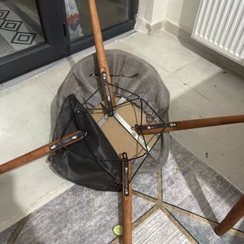 Nehir Halı Mobilya (Kütahya) Ürün Kalite Açısından Yetersiz Firma İlgisiz