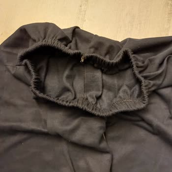 Okan Mesa OrmanNe Sipariş Ettiğim Ürünler Gönderildi Ne De Renk ve Model Olarak Benzerlik Var