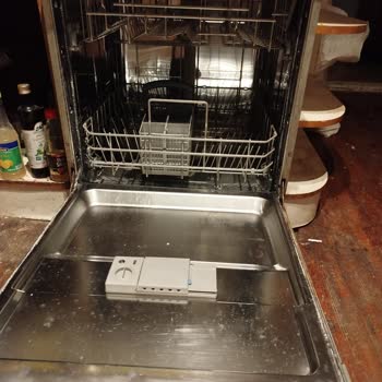 Samsung Bulaşık Makinesinin İki Kez Beyin Arızası Ve Parça Bulunamaması